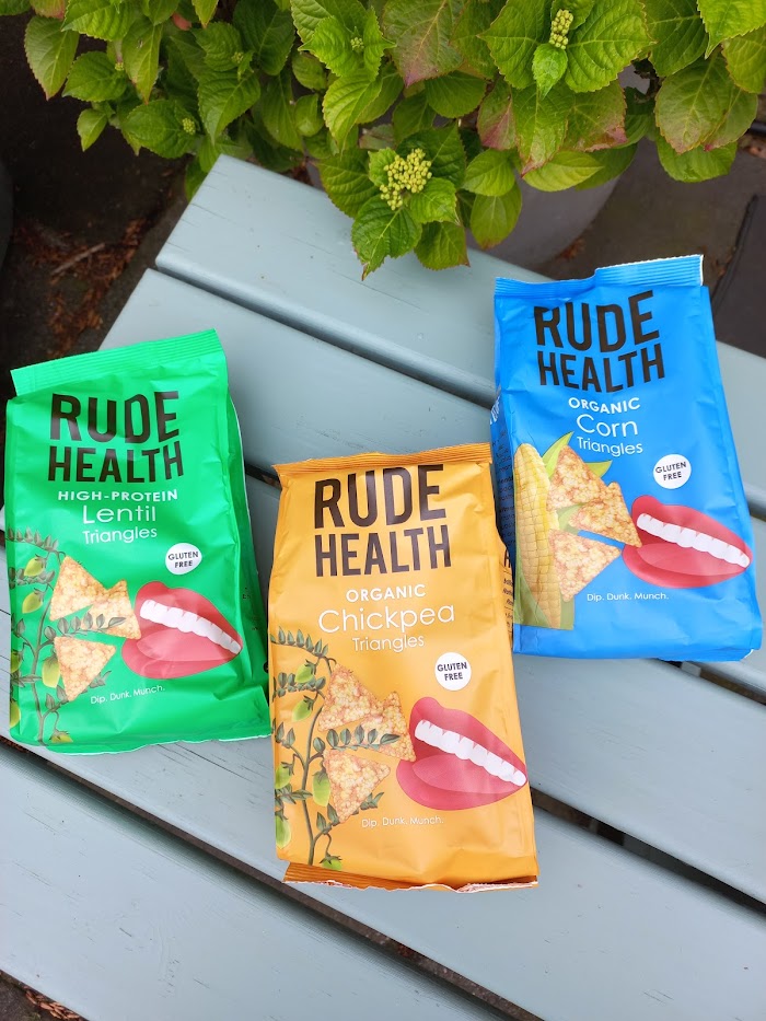 ReviewStudioUK1's tweet photo. #ad #gifted Looking for a #glutenfree #highprotein snack for your #jubilee celebrations? @rudehealth Triangles are just the thing. Crisp, tasty and very moreish they are great on their own or with a dip
https://t.co/DW5EkL5gMf
#rudehealth #trianglesnack #cornsnack #healthysnack https://t.co/gJSZULxldw