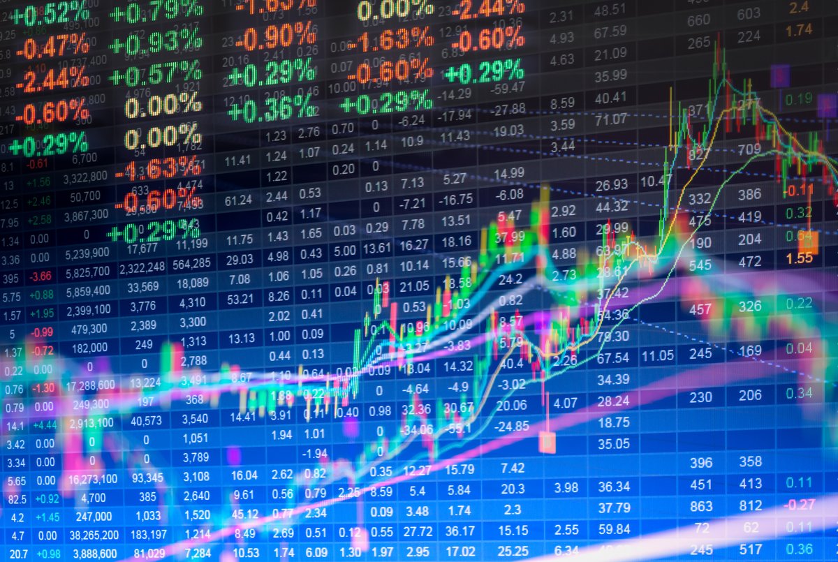 DollarBillPage's tweet photo. What to watch in markets this week

A bounce in U.S. stocks last week snapped a seven-week losing streak for the S&amp;P 500 and Nasdaq, while the Dow logged gains for the first time in eight weeks.

#stocks https://t.co/83OyZukWEV