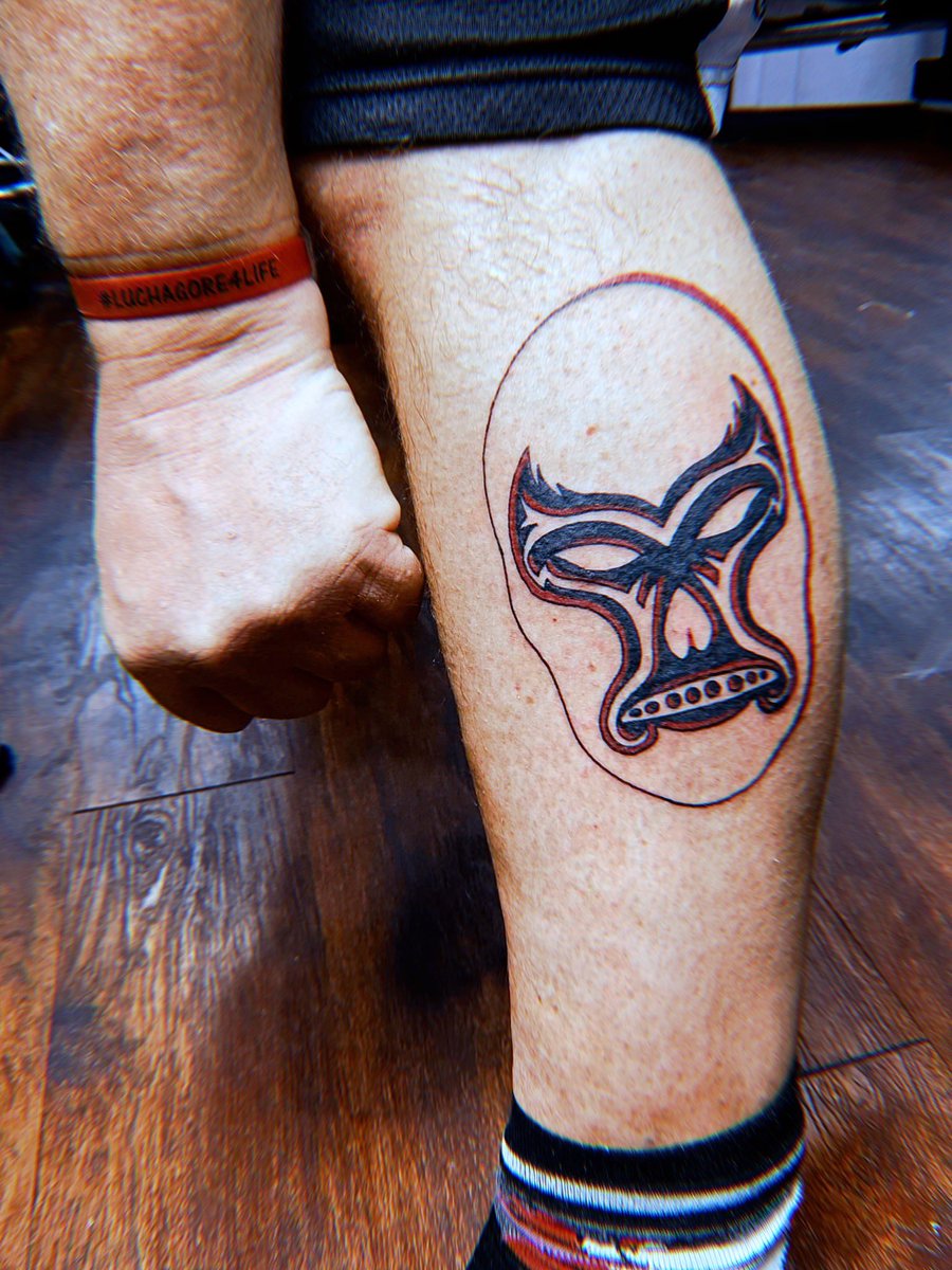 FUCK YES!!! Massive #fantattoo of #Luchagore 💀🎬 <a href="/Blazerboy1Tim/">Tim Berg</a> - we love ya amigo!!!! #Goreislove 

#tattoo #luchagore4life #horror #luchador #lamuñecadelterror #luchalibre