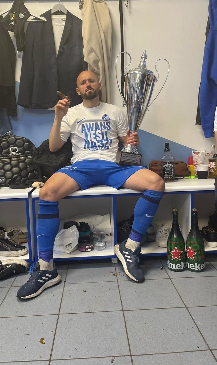 Another day in the office 💙😁