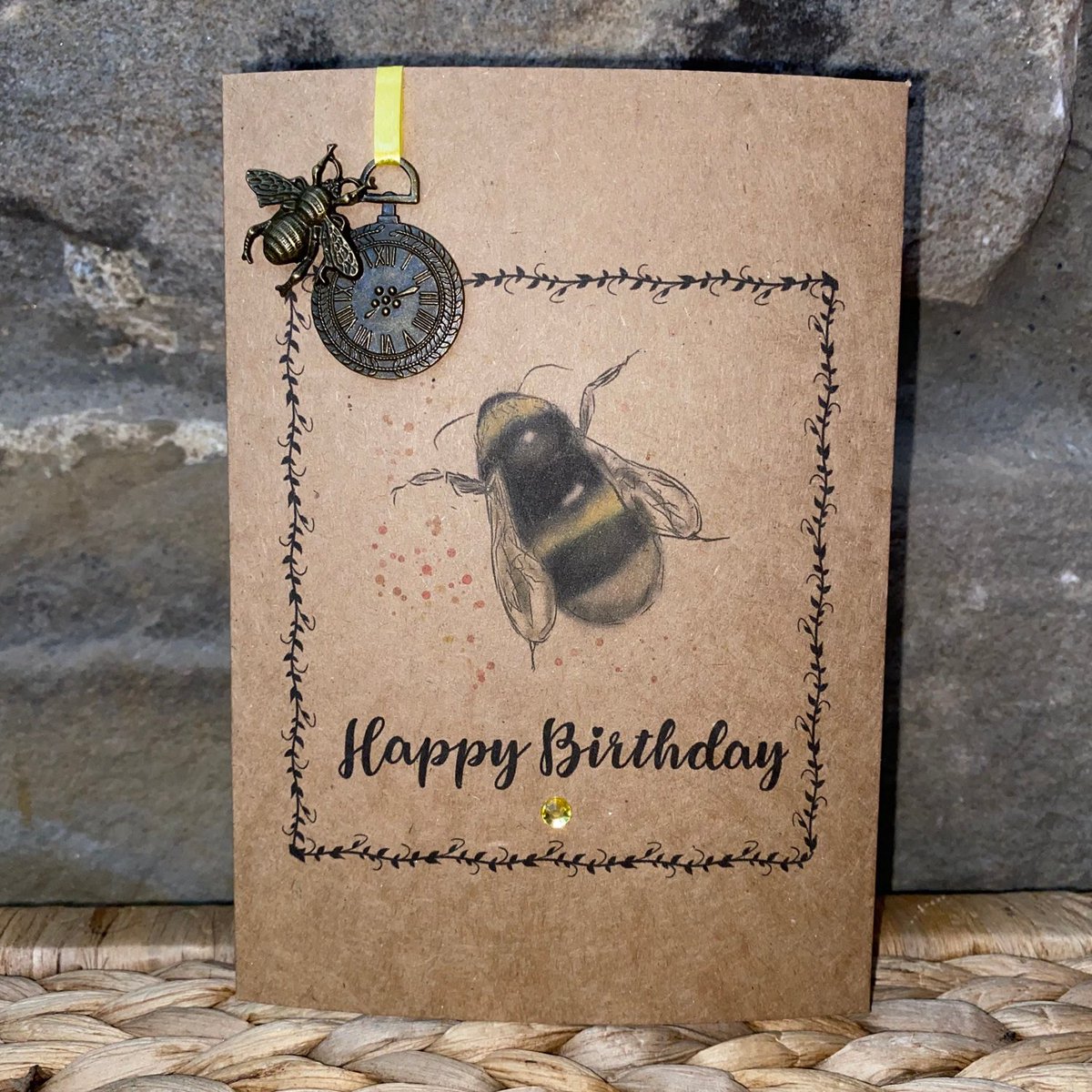 ArtySmartyCWAC's tweet photo. #HandmadeHour my original artwork printed onto a craft card π
#handmade #craft #bees #bee #bumblebee #art #orihinal #print
#etsy shop: Bumblebee Birthday Card - Graphic Art - Bee - Honey - Mother - Sister - Aunt https://t.co/PBnVZ13Ch2 https://t.co/uYcGUKZ2F2