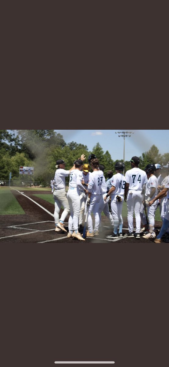 The boys in baby blue and white are HOT🔥 3-0 weekend for the Jazz🙌🏻 #TheNolaWay