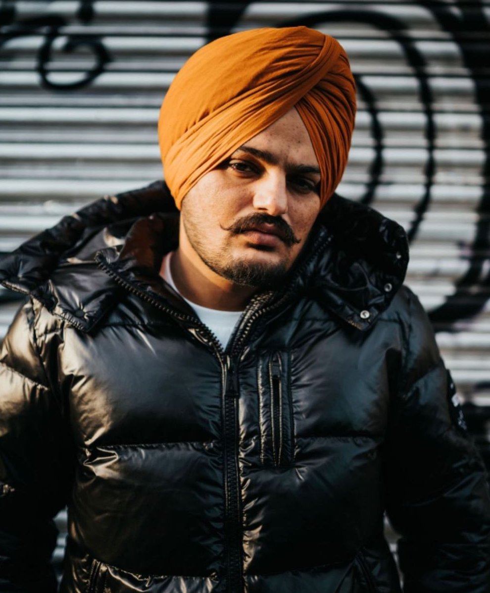 sh1ft3r_7's tweet photo. #sidhumoosewala
We want justice for The Legend. https://t.co/hNivmmpkuW