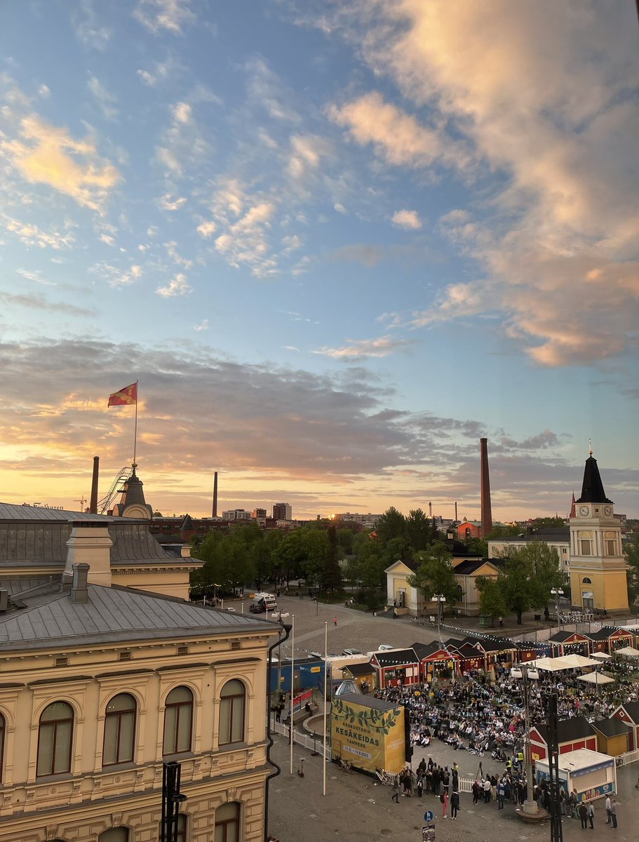 Suomi🇫🇮

#IIHFWorlds #IIHFWorlds2022 #Tampere #keskustori #Suomi #torille #torillatavataan