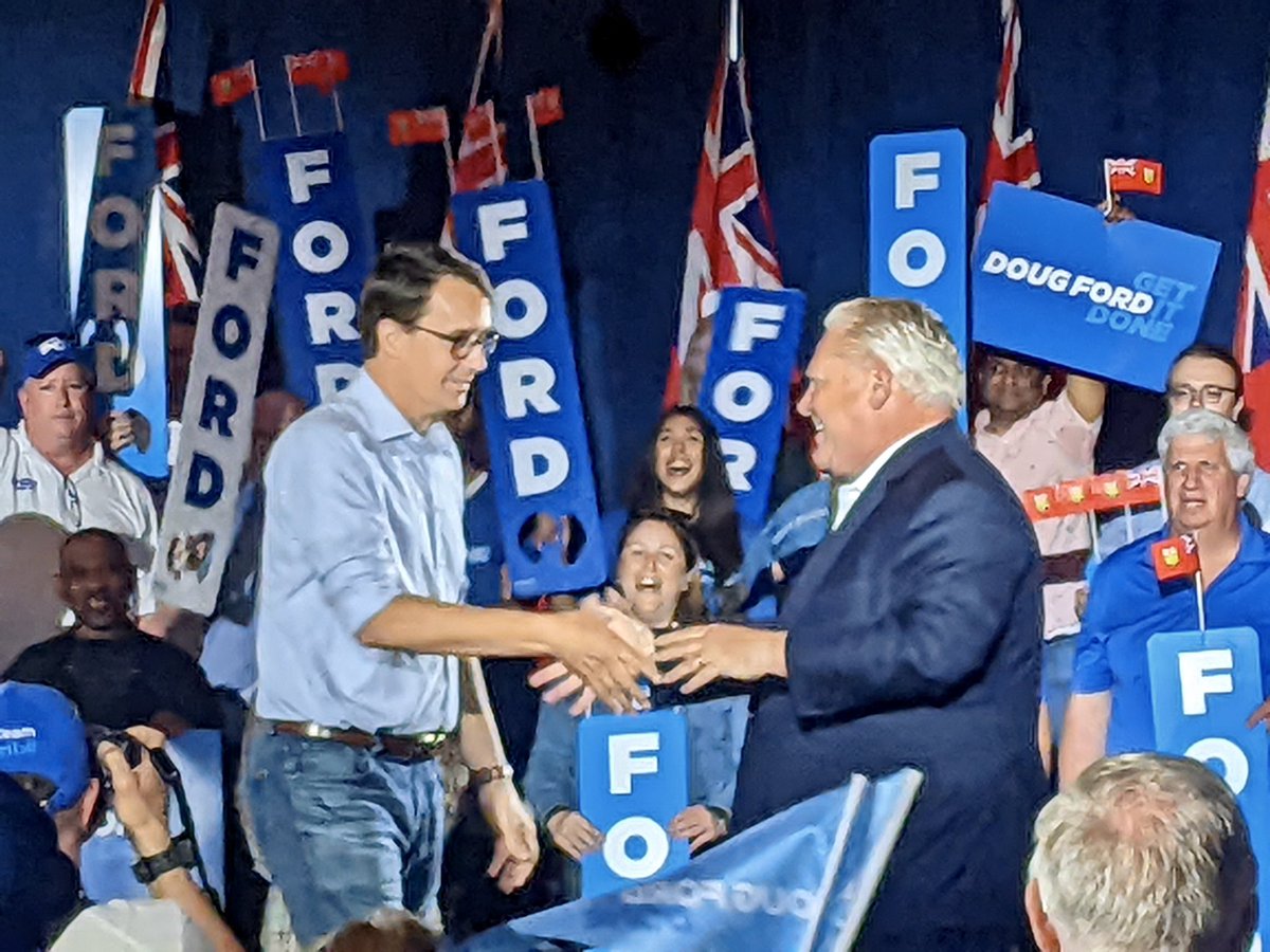 MonteMcNaughton's tweet photo. High energy in London today as momentum builds for an @OntarioPCParty majority!

Great afternoon with @fordnation, candidates, and supporters from across Southwestern Ontario.

Our party is #GettingItDone to build stronger families and stronger communities across our province. https://t.co/vOdKiXSmRD