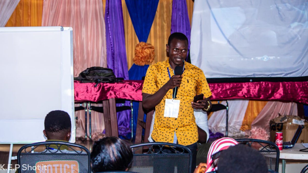 fodaysoriek's tweet photo. Proud to be a pioneer in creating a platform for young people to discuss and take action on health issues
Day 1 of the second edition of the Youth Universal Health Coverage Training Summit on Malaria and NTDs 2022
Delegates from Bo, Makeni, Freetown, Portloko, Conakry, Kambia. https://t.co/Tw8cHQxLW6