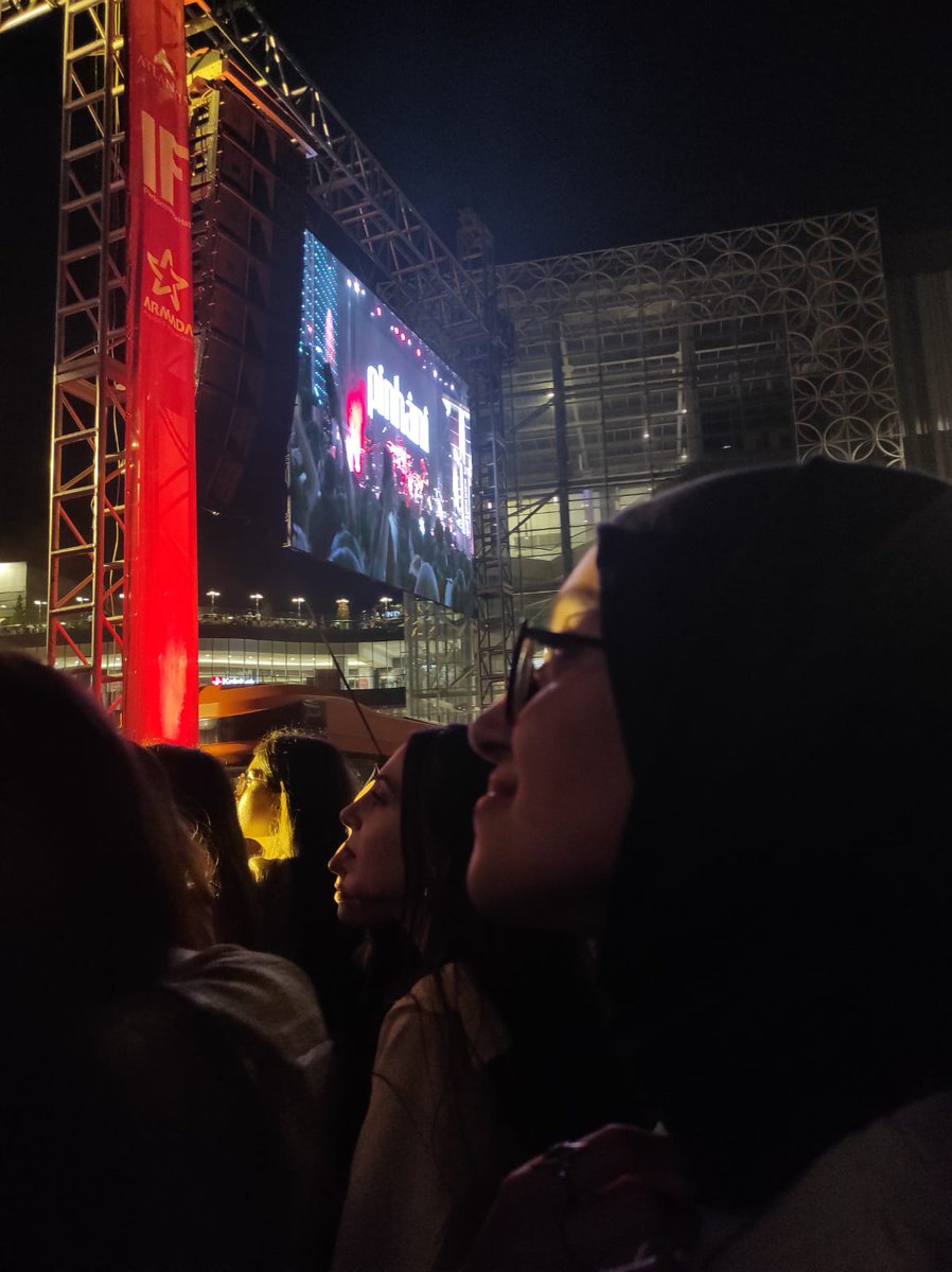 Bir Pinhani konseri güzelliği sardı, etkisinden çıkılamıyor ❤