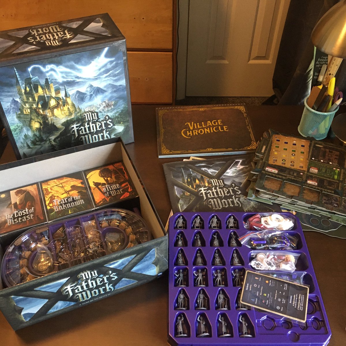 CardboardProf's tweet image. Who needs an app?? Super excited to play the web-based Cost of Disease scenario for My Father’s Work by @PuppyShogun and @PlayRenegade. Also I made my own sound effects: open.spotify.com/playlist/3M9II…