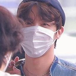 Yaz231099's tweet photo. Como Taehyung y Hoseok miraban a Yoongi๐ฅน๐ฅน๐ฅน๐ฅน๐ฅน๐ฅน cariรฑo mucho cariรฑo๐ญ
** los ojos de hobi dios๐ฅน๐ญ #vsope @BTS_twt https://t.co/bdMAdSqa7C