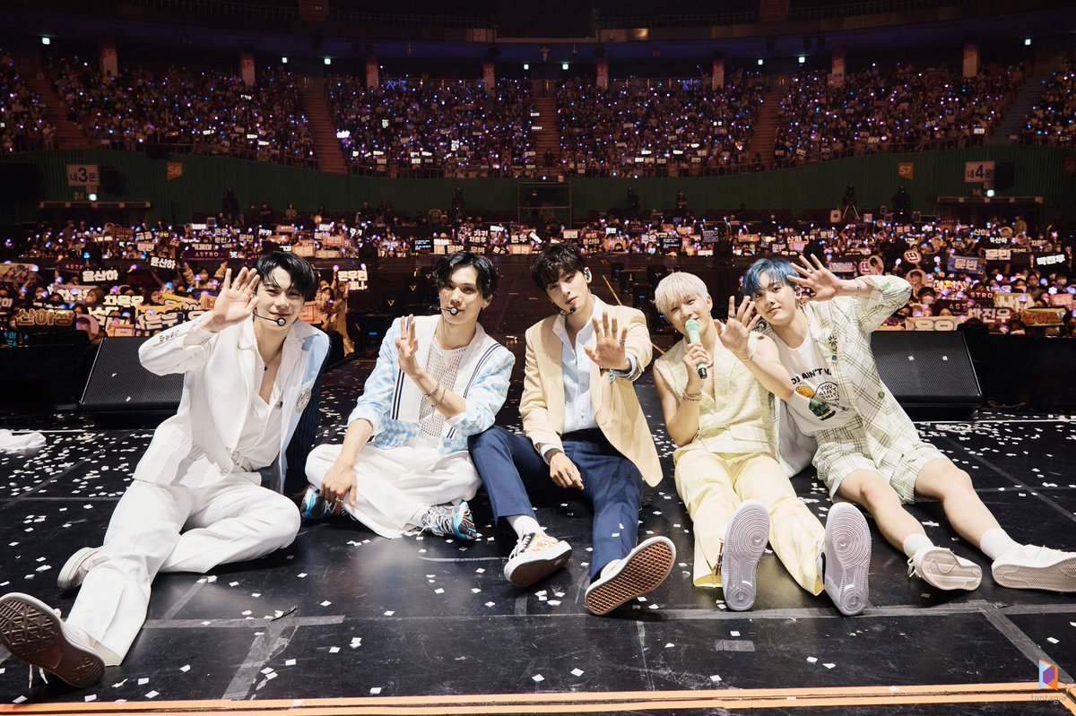 fantagiomusic_'s tweet photo. [#아스트로] 아스트로, 3년 5개월만 단독 콘서트 성료 "♥아로하와 앞으로도 함께"
▶ https://t.co/5ZY9rUreaK

#NEWS #ASTRO 
#아스트로드 #ASTROAD #STARGAZER https://t.co/1kZKVmxMA2