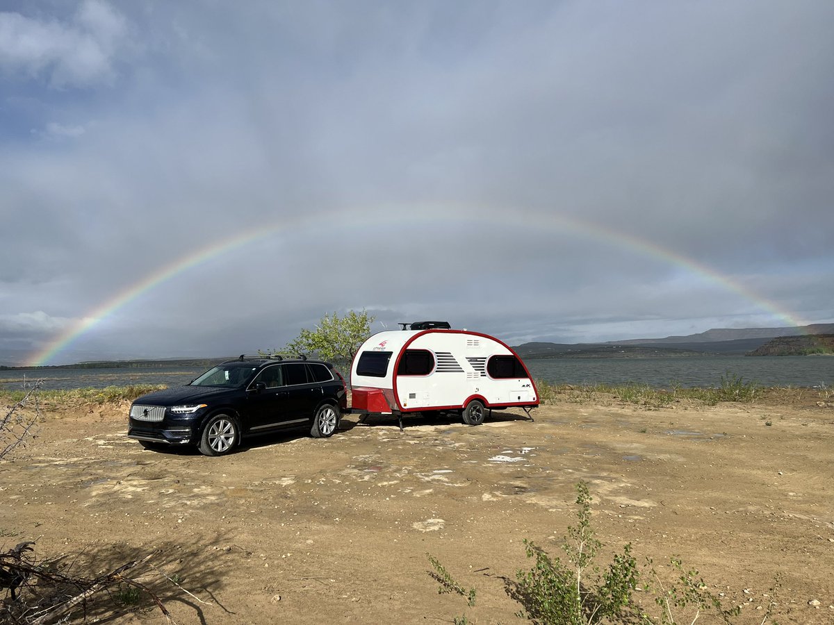 wooooolfman's tweet photo. Mediocre start to camper season...
@OutdoorPhotoMag @VolvoCarUSA @extremeoutdoors #rubyrooster https://t.co/QNM8D5BSSY