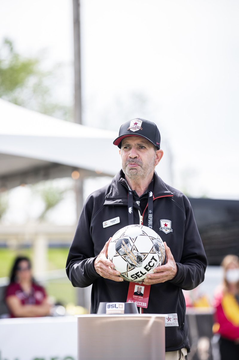 AlexBurtSRFC's tweet photo. Devastated to hear of the passing of Randy Brink. He brightened up every room that he walked in. He will have an everlasting place in Sacramento. Rest In Peace Randall. https://t.co/aY8X1zywkK