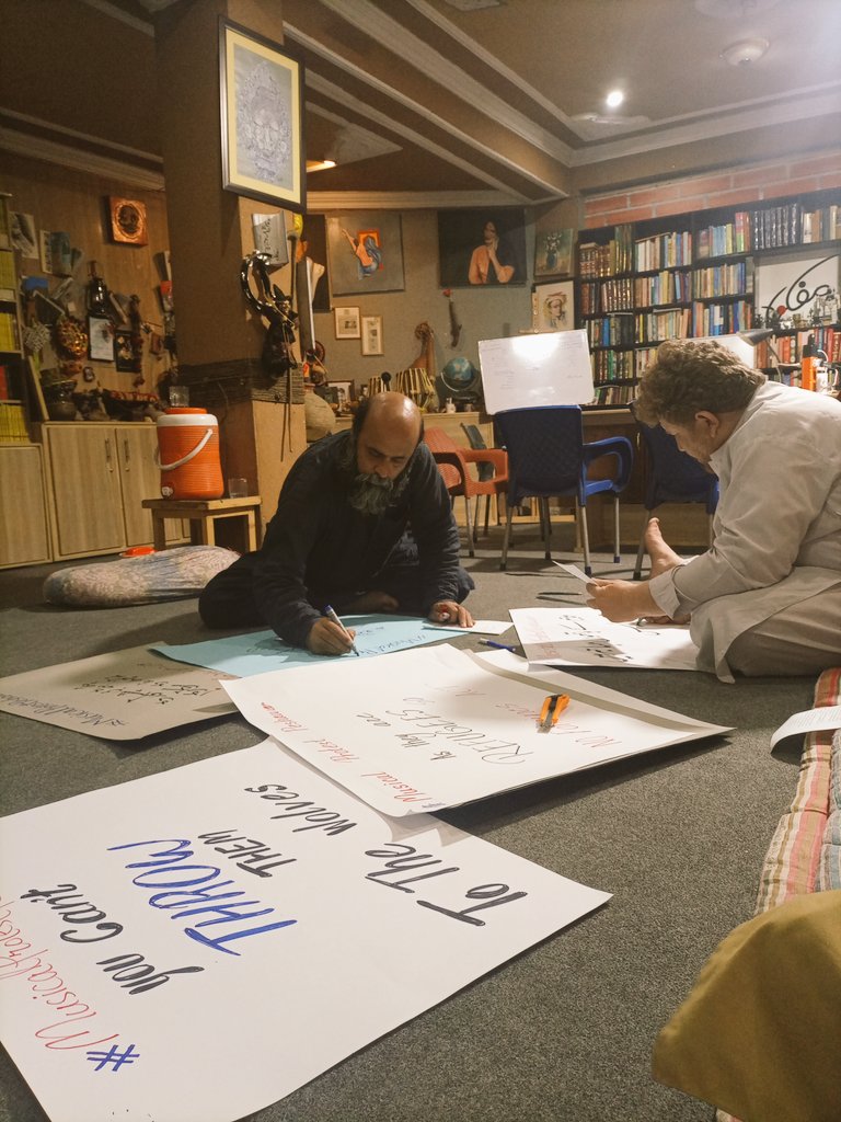 HayatRoghaani's tweet photo. Some banners for #MusicalProtestPeshawar
#HunarKor
#HunariTolana
#Mafkoora https://t.co/Ghe0gLeXXJ
