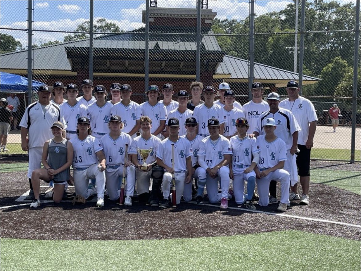 The 16u getting it done🙌🏻 1 weekend 1 championship. Sounds like the #NolaWay to me🤩