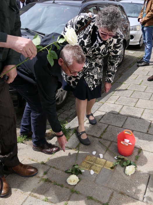 Stolpersteine S'dam tweet media