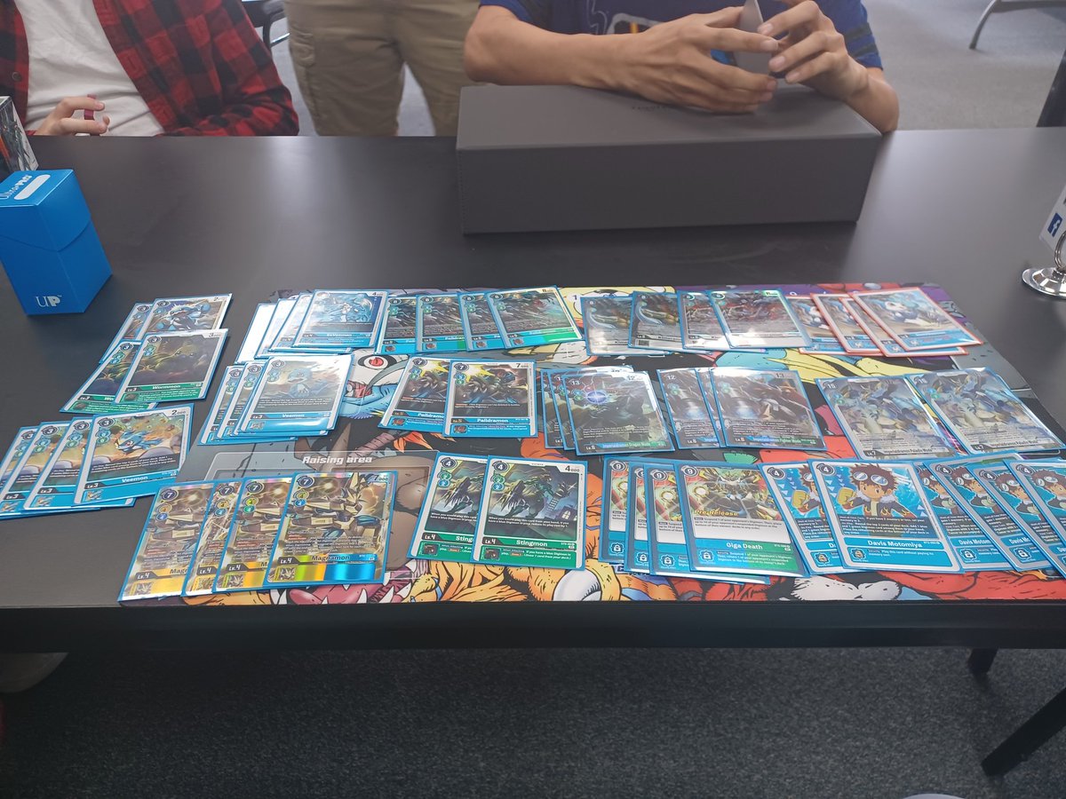 Lepithebear's tweet photo. Finished my first bt 8 tpurney got 6th place. Went 2-2 lost to the matchup but i learned a lot. #digimontcg #bearos https://t.co/LBE5CBWJa9