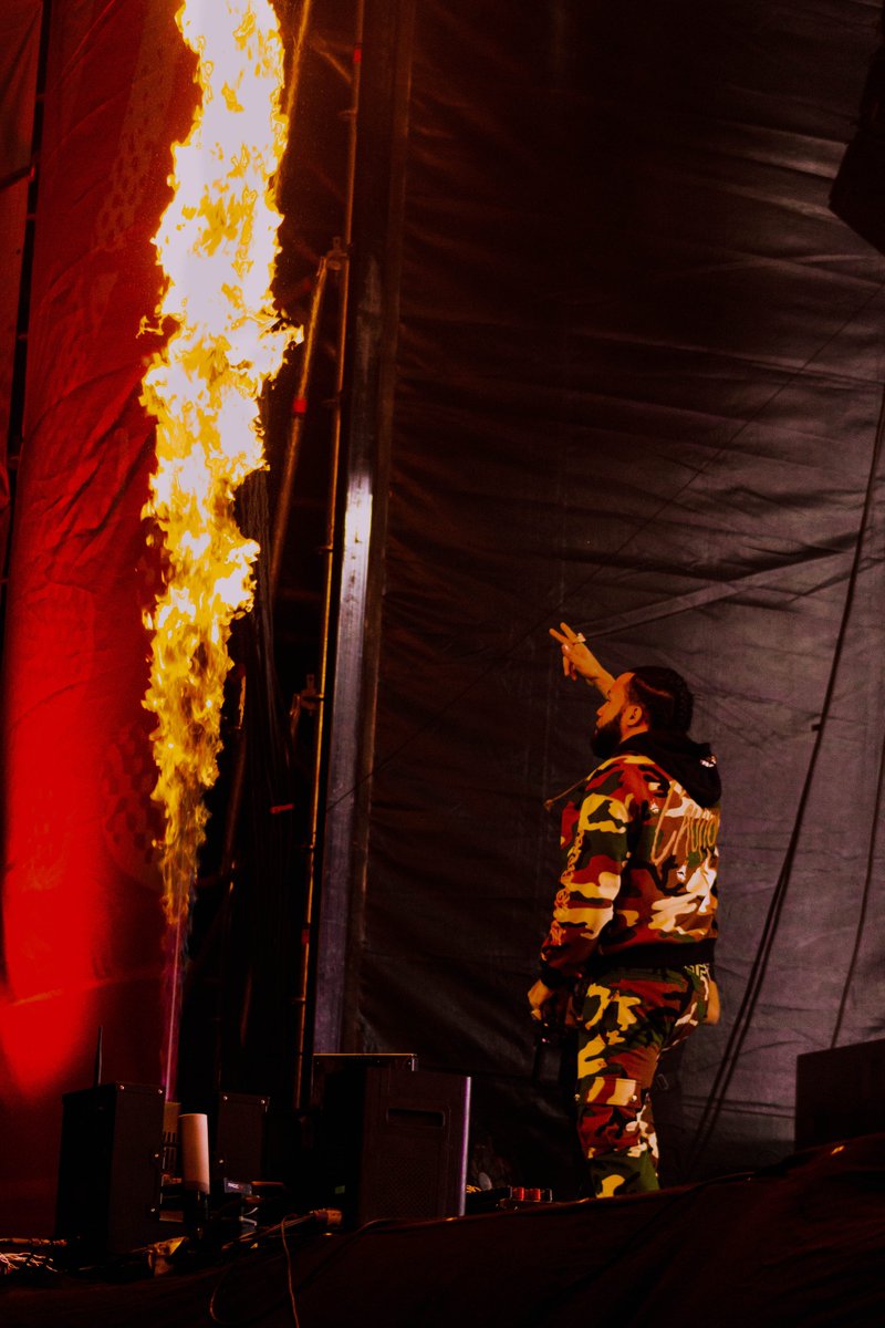 El Rey del dembow #ElAlfaElJefe con <a href="/Liljon/">LILJON</a> en #PowerFest2022 🔥 ¿se esperaban esta sorpresa? 👀 

#FeelThePower