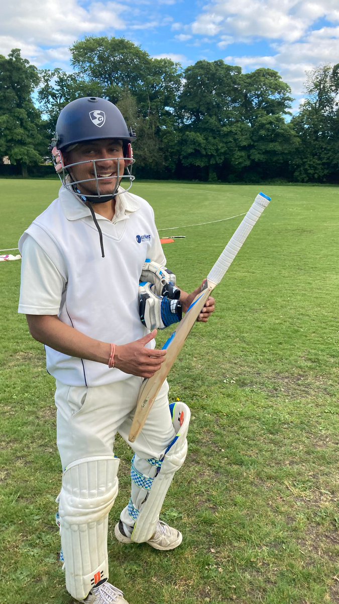 morton_cricket's tweet photo. For the 1⃣'s, S Ramani top scored with a brilliant 72* and @stsenthilnathan taking 3 wickets. For the 3⃣'s, a brilliant all round performance by A Ahmed, scoring 61 runs and taking 3 wkts. For the 2⃣'s, Jonty and Praveen took 3 wickets each. https://t.co/RQETi0Gcit