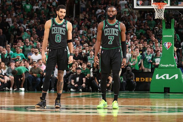 MarcNBCBoston's tweet photo. 3 hours. #jaytime 🍀🍀🍀 https://t.co/C8Rtnj5WXL