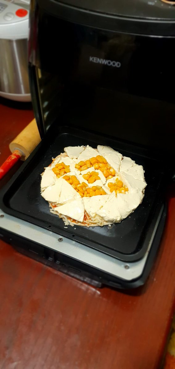 MichaelLopezLa2's tweet photo. @binance #BinancePizza #Happy12thBlessedAnniversaryBinance https://t.co/c2ErK3ArSH