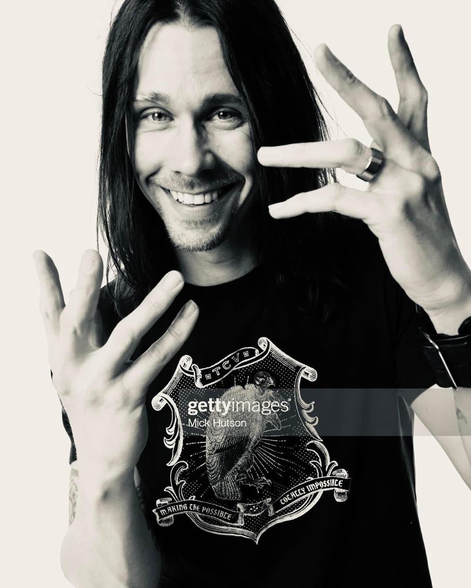 MickHutsonPhoto tweet media