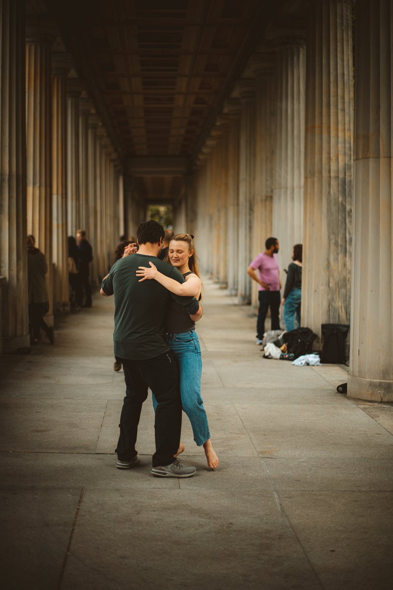 KMaxArt's tweet photo. #berlin #berlinstreetphotography #berlincity #dancing #tanzen #deutschland #deutschland🇩🇪 #germany #germany🇩🇪 #germangirl🇩🇪 #german #bodemuseum #spreeriver #streetphotography #strassenfotografie #strassenfoto #straßenfotografie #fotografie https://t.co/RQvjKqgHUD