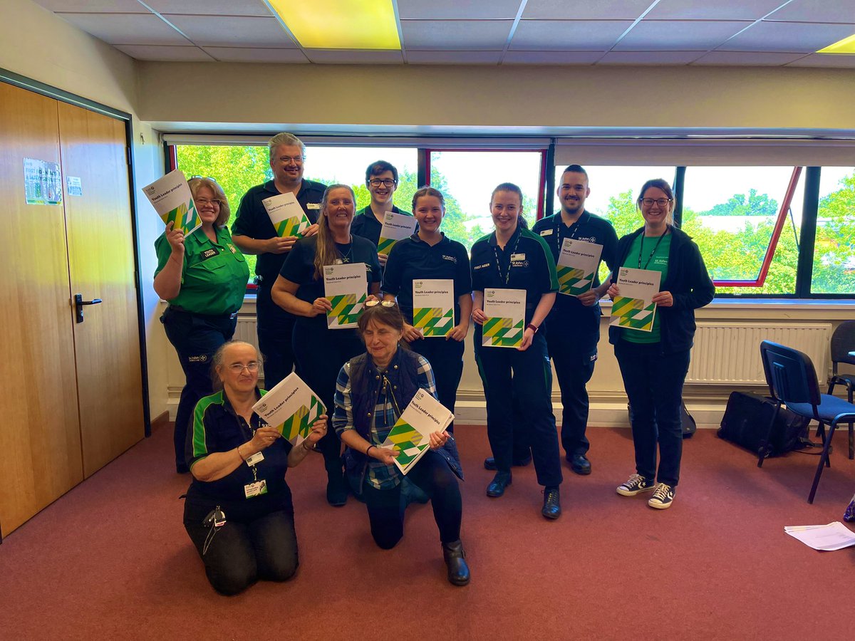 Training is such an important part of what #StJohnPeople do. Incredibly proud to have been part of this fantastic Youth Leader Principles course in Exeter yesterday - good luck to everyone in using your new skills @SJAVolTraining