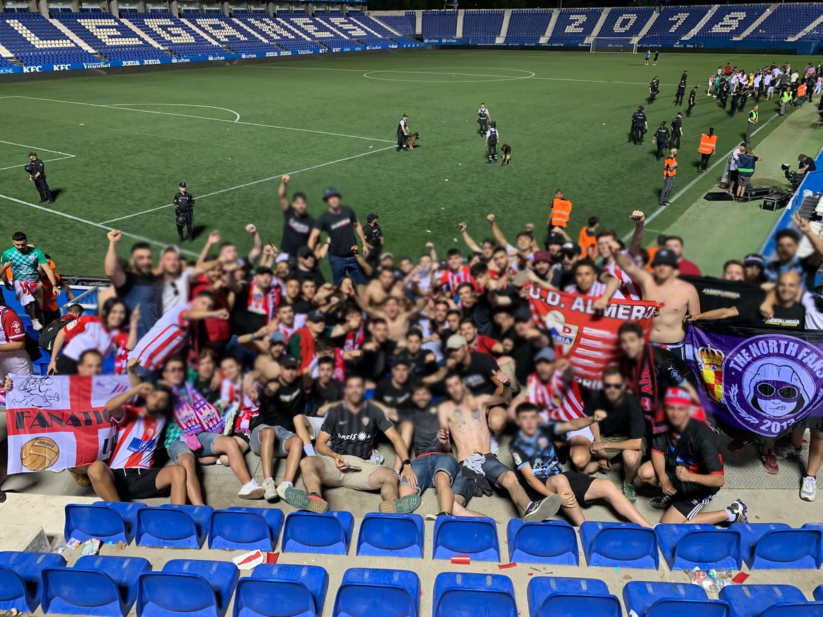 CD Leganés - UD Almería.

¡ESTAMOS DE VUELTA!

#UnMomentoEnLaHistoria