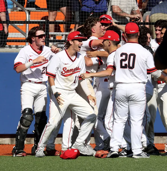 Josh Thomson tweet media