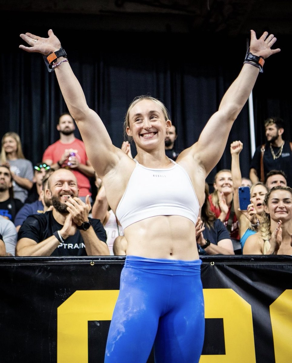 jmichalyshen's tweet photo. No words can describe how proud we are as a family! @syd_michalyshen competed at the Mid Atlantic CrossFit Competition (MACC) this weekend in Knoxville, Tennessee and punched her ticket to the 2022 @CrossFitGames in Madison, Wisconsin. #crossfitGames https://t.co/zDMrglS0r8