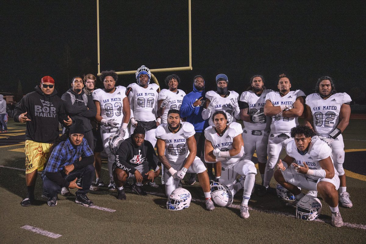 sekai_asoau's tweet photo. Blessed for this journey @CSM_Football ! Definitely a place to be💯🙏🏽
#4myfallen🙏🏽🕊 #4myrealest🩸 https://t.co/dMELfcwf4Z