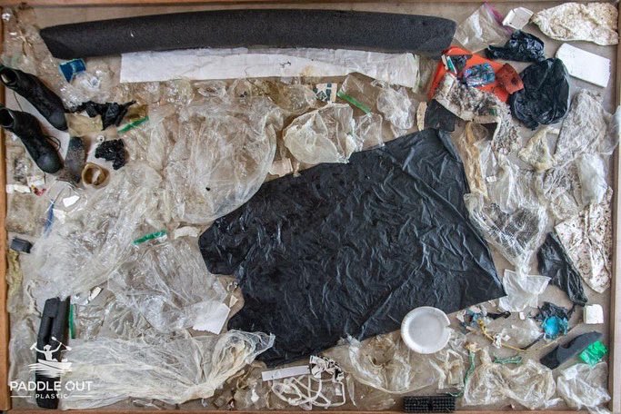 PadleOutPlastic's tweet image. Another day, another 500 pieces of plastic waste plucked from SoCal waters. Layered and displayed in a 6’x 9’ (2x3m) frame. Do you see evidence of your favorite plastic polluters? #paddleoutplastic #plasticpollution #switchtoreusables