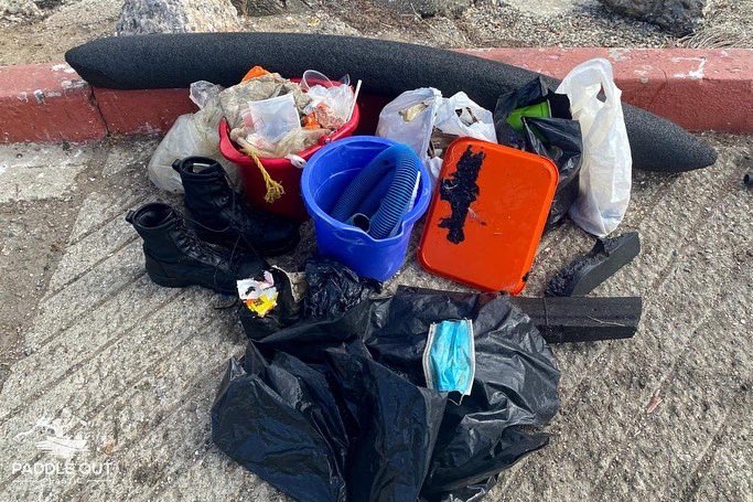 PadleOutPlastic's tweet image. Another day, another 500 pieces of plastic waste plucked from SoCal waters. Layered and displayed in a 6’x 9’ (2x3m) frame. Do you see evidence of your favorite plastic polluters? #paddleoutplastic #plasticpollution #switchtoreusables