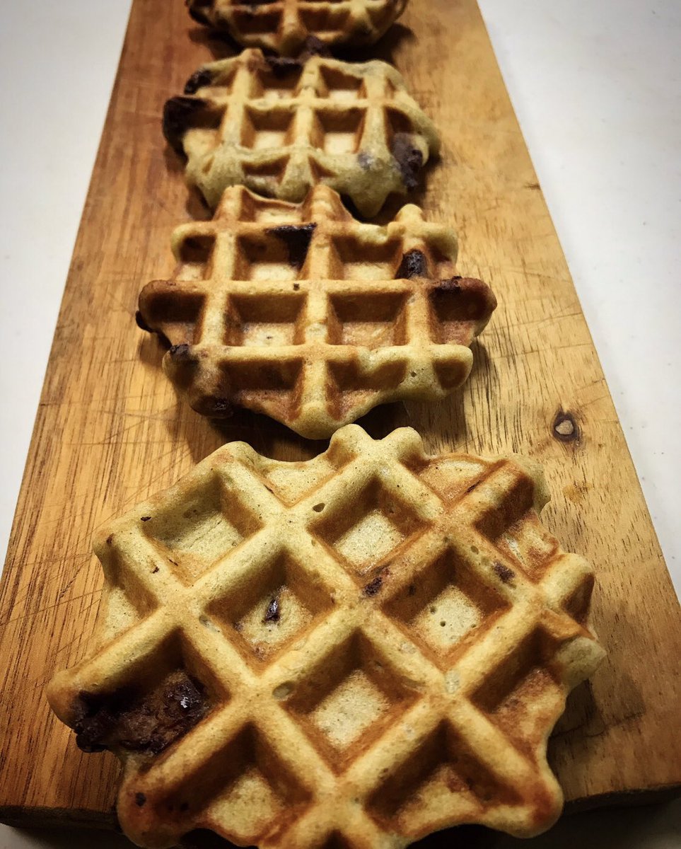 Kayaspicehouse's tweet photo. Hemp&amp;Chocolate Sake Lees Waffle
with Kaya Original Blend Coffee☕️🧇
#kayaspicehouse
#waffle
#hemp
#chocolate
#sakelees 
#coffee
#hemppowder 
#farmentation 
ヘンプパウダー&amp;チョコレート🍫と
寺田本家様の酒粕を使用して焼き上げました🍶
#カヤスパ
#ワッフル 
#寺田本家
#寺田本家酒粕 https://t.co/I8LcV8T7VY