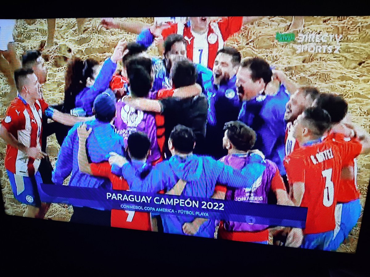 TanoVirgili's tweet photo. #CopaAmericaFP
Los Pynandí le ganaron 3 a 2 a Brasil y levanta su primera Copa América. https://t.co/crRccwxAkK