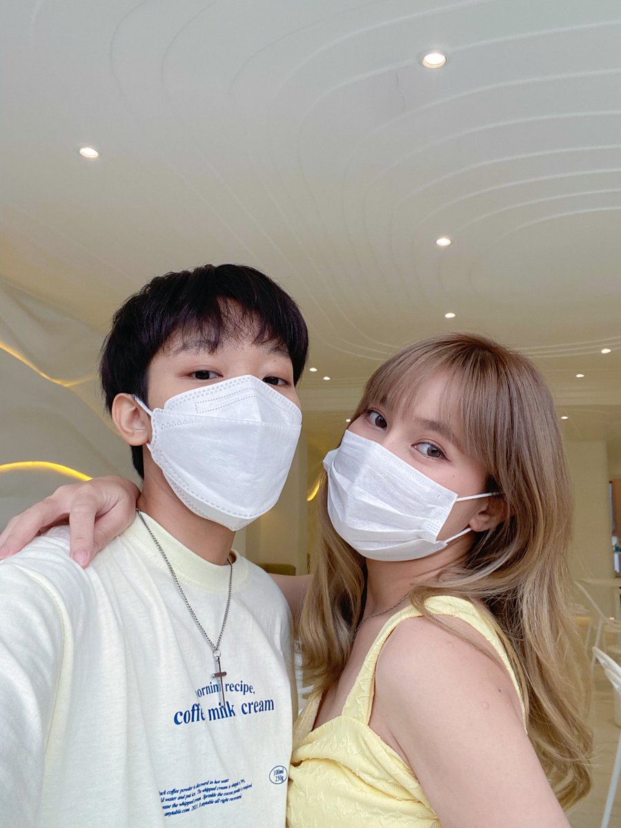 amyb1390zz's tweet photo. How cute kaaa🤍🥺

At flat+white cafe on May 28,2022 https://t.co/UZBsC5piI7