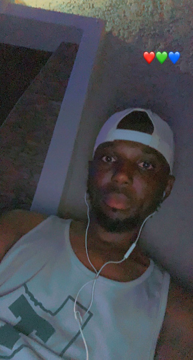 OLUSHOLATOSIN5's tweet photo. ✨ https://t.co/AvORqxkHK5
