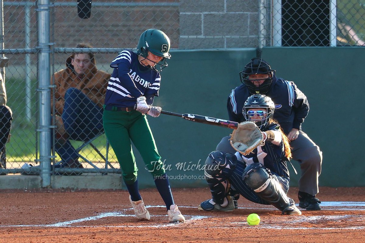 addischrecker's tweet photo. Really enjoyed my first year of high school ball!  Looking forward to the next 4 years!  
GP: 27
AB: 83
AVG: .373
OB%: .402
ROE: 7 (a stat only a slapper would love!)
Now onto the travel season with @Fusionfair08. 

@Patriots_UC_SB  @WKUSoftball @sohssoftball https://t.co/GJ2qegibQ9