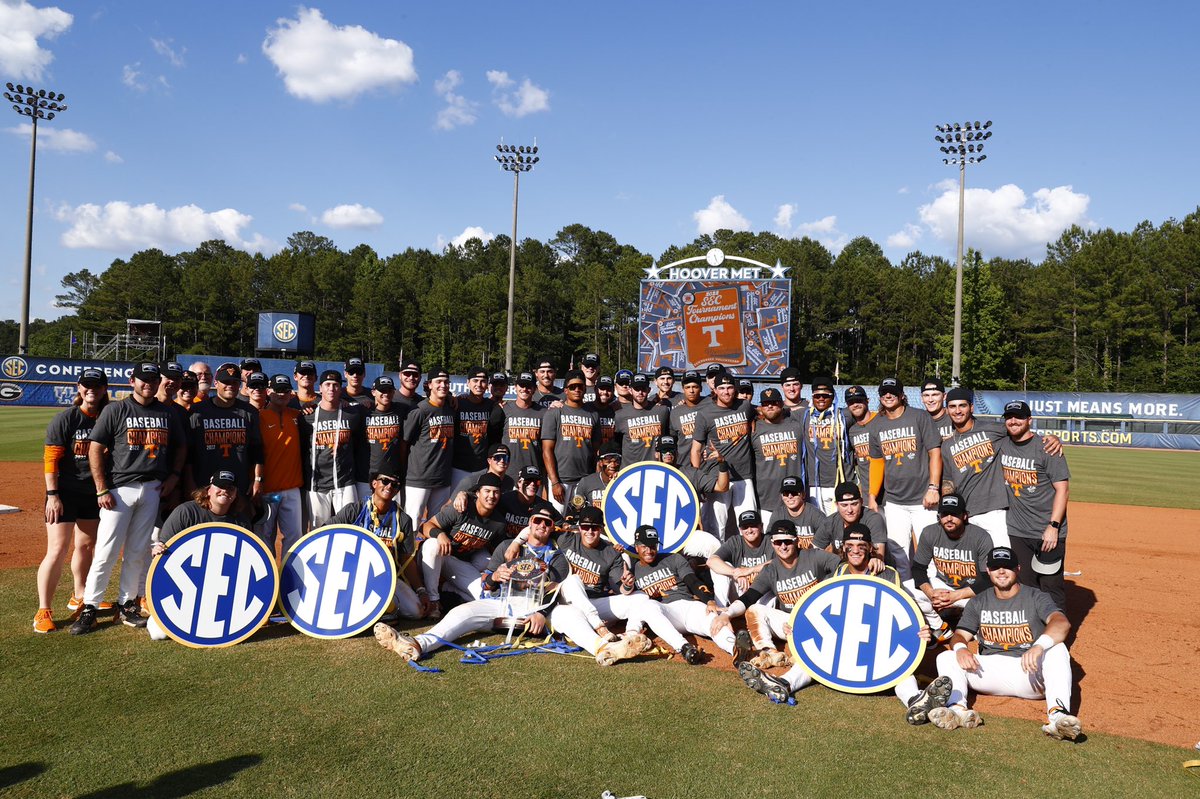 Vol_Baseball's tweet photo. One for the books. https://t.co/D9YWtm9HrL