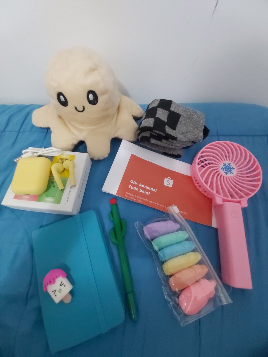 mandy_Neres's tweet photo. @shopee_br Shô chegou meus mimos obrigadaaaaaaaa a humilhada exaltada sou uma #shopelover oficial https://t.co/IWkGjJOzq2