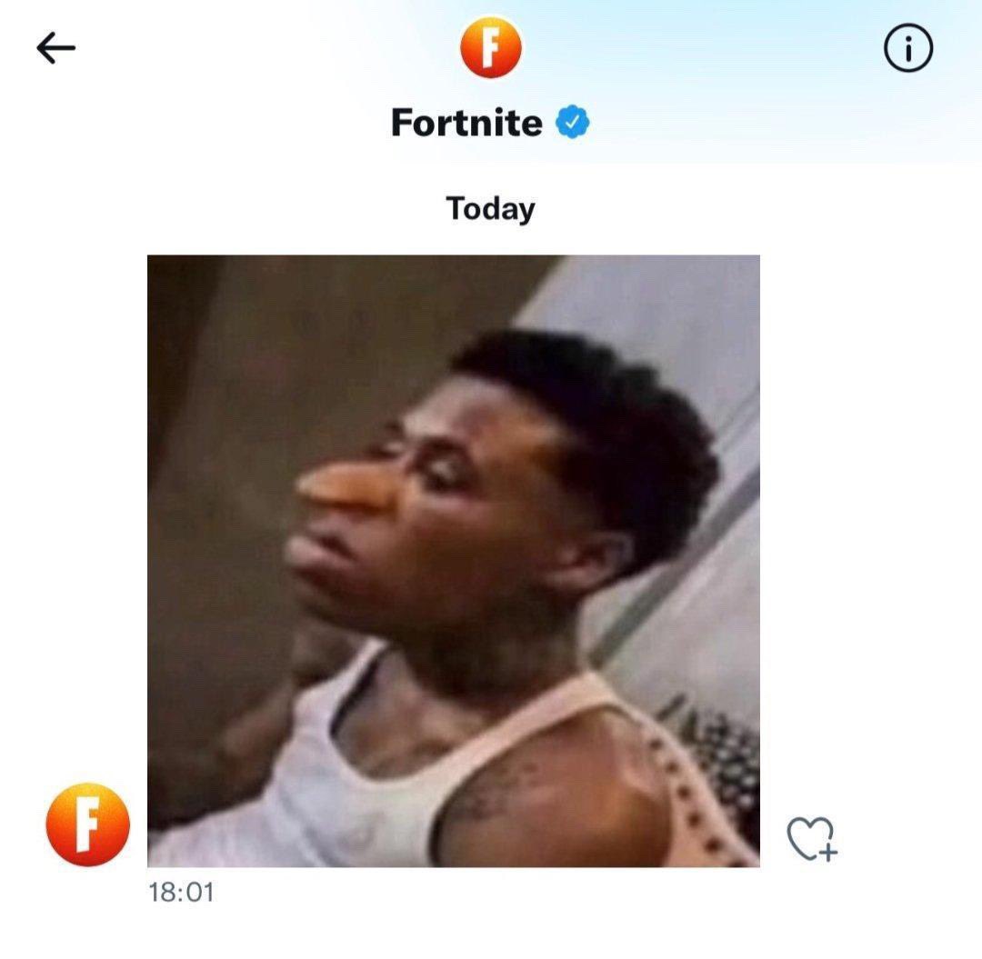 FNHush_'s tweet photo. FORTNITE JUST DM’D ME THIS!!!!! (NOT FAKE) https://t.co/rlgMNPDX7p