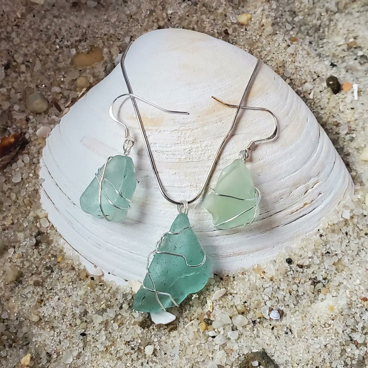 KaitsSeaGlass tweet picture