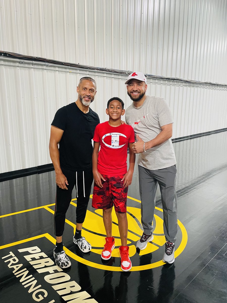 NationwideInv's tweet image. Mahmoud Abdul Rauf and Matthew Hollimon at Work 💪🏽