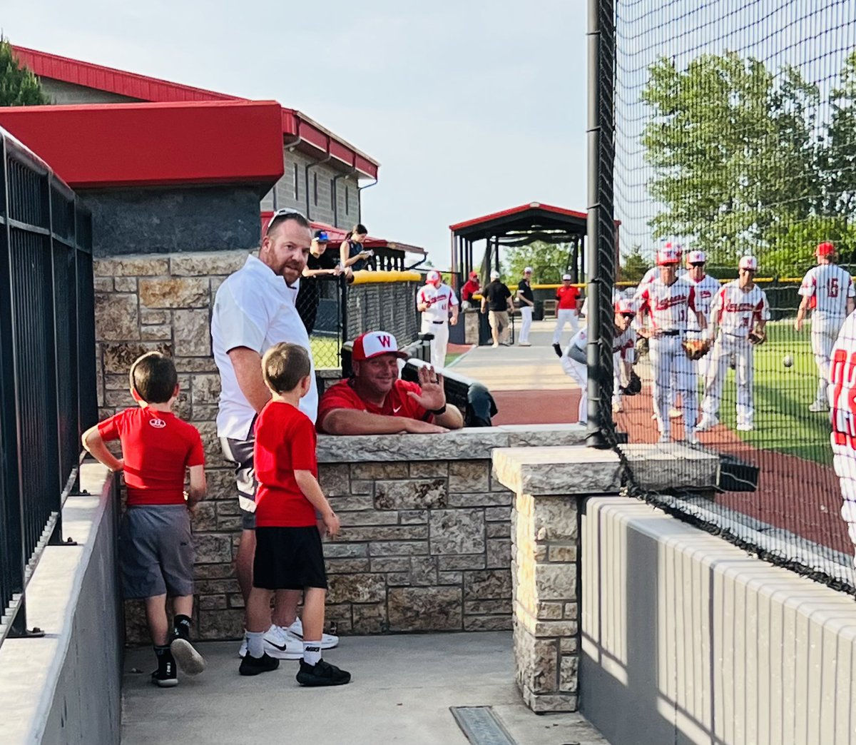 ErikYoakam's tweet image. The Yoakam’s are enjoying the Class 6 Kansas State Championship with our good buddy Head Coach Joe Allison!  GO JAGS! #ringtime