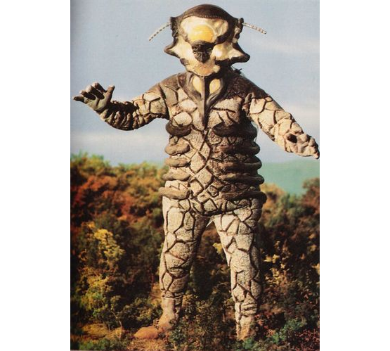 kaiju_tokusatsu's tweet photo. https://t.co/ZJMN6prExO
How was the Alien Bell suit designed and made with a Gumonga-shaped shell worn on his back?
#AlienBell #UltrasevenEpisode18 #TokusatsuMaking https://t.co/842GyzCPr8