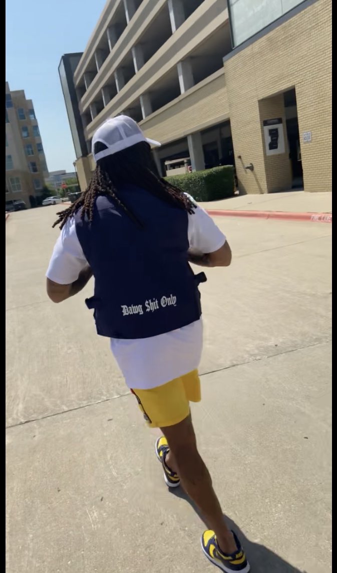StopIt_5ive's tweet photo. Ask Your Girl About This Drip Shxt Get Real Drippy 💧🦅 #DripUsersOnly https://t.co/A4RtjI14tE