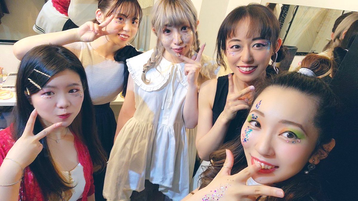 matsukana826's tweet photo. 改めて、昨日は
Wonder Lander live
ご来場&配信をご覧頂き有難うございました!
2019年にご一緒させて頂き、今回も振付とダンサーの参加でした!マルチアングル配信、とっても緊張でしたが楽しんで頂けたら幸せです☺️
またどこかで是非💙
#WonderLander
#すてかば
& 山田さんhappy birthday🎊 https://t.co/uChWhnyFbz