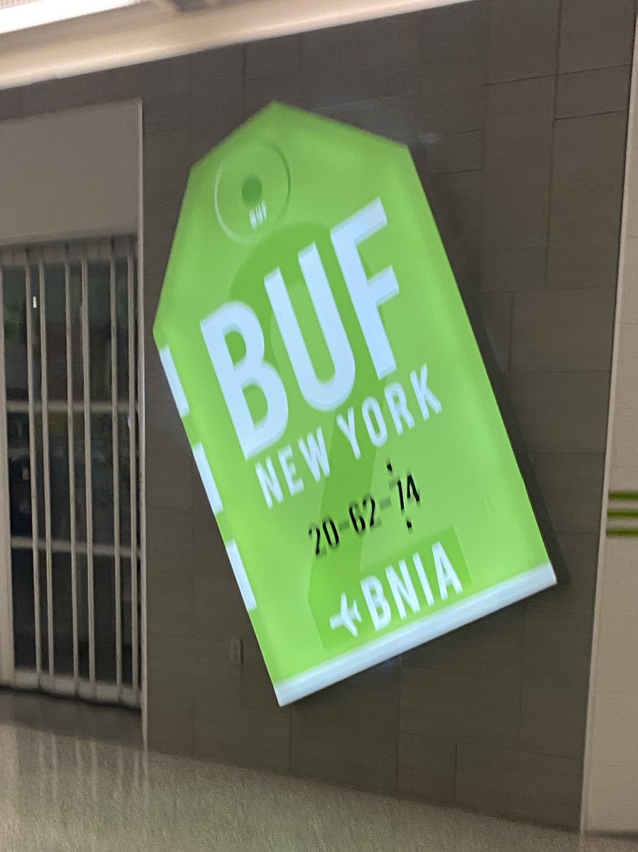 staylor111's tweet photo. Home.
#The716 #BeeLo #BuffaLove #InTheBuff https://t.co/YYZ7meDTQe