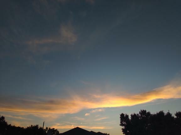 michaelwx6's tweet photo. Here's Tonight's May 17th/day 17 Amazing North TX Sunset! #sunset #txsunset @StormOfCorn @NWSFortWorth @ https://t.co/aHrnMFSrIc