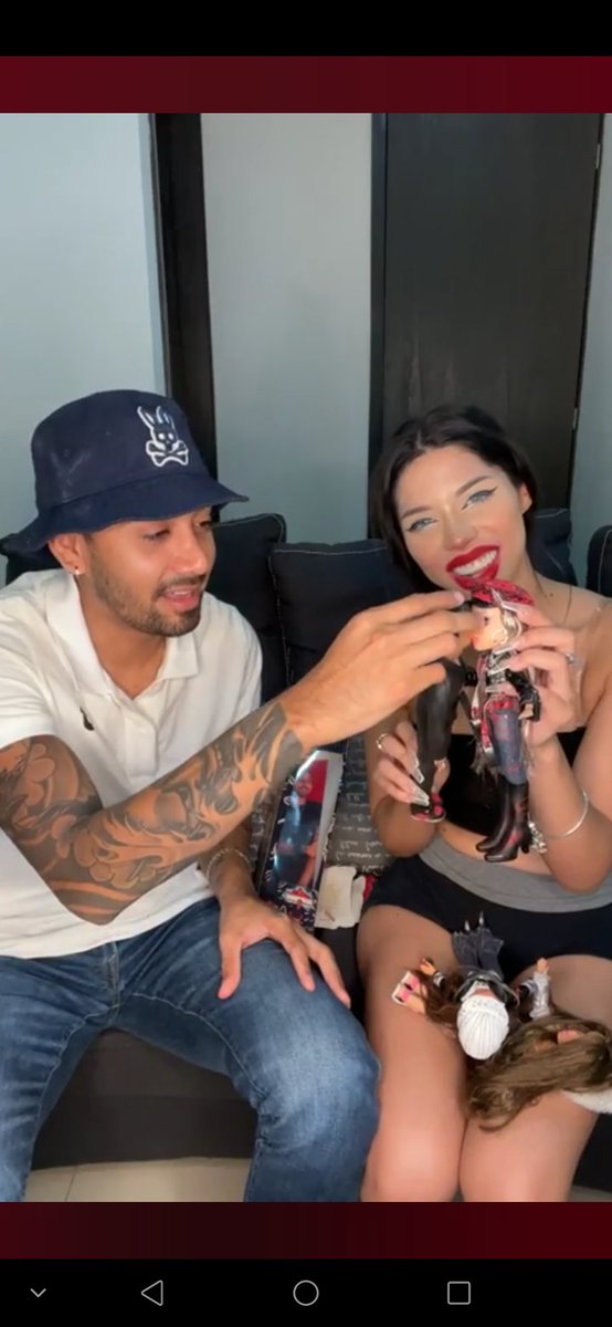 HeliRuht's tweet image. Que juegue contigo a las muñecas 🥰los más lindos😍 @_BrianVillegas @yerimua